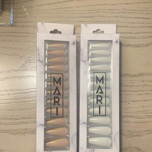 Press-On Nails - coffin Nude and White Set